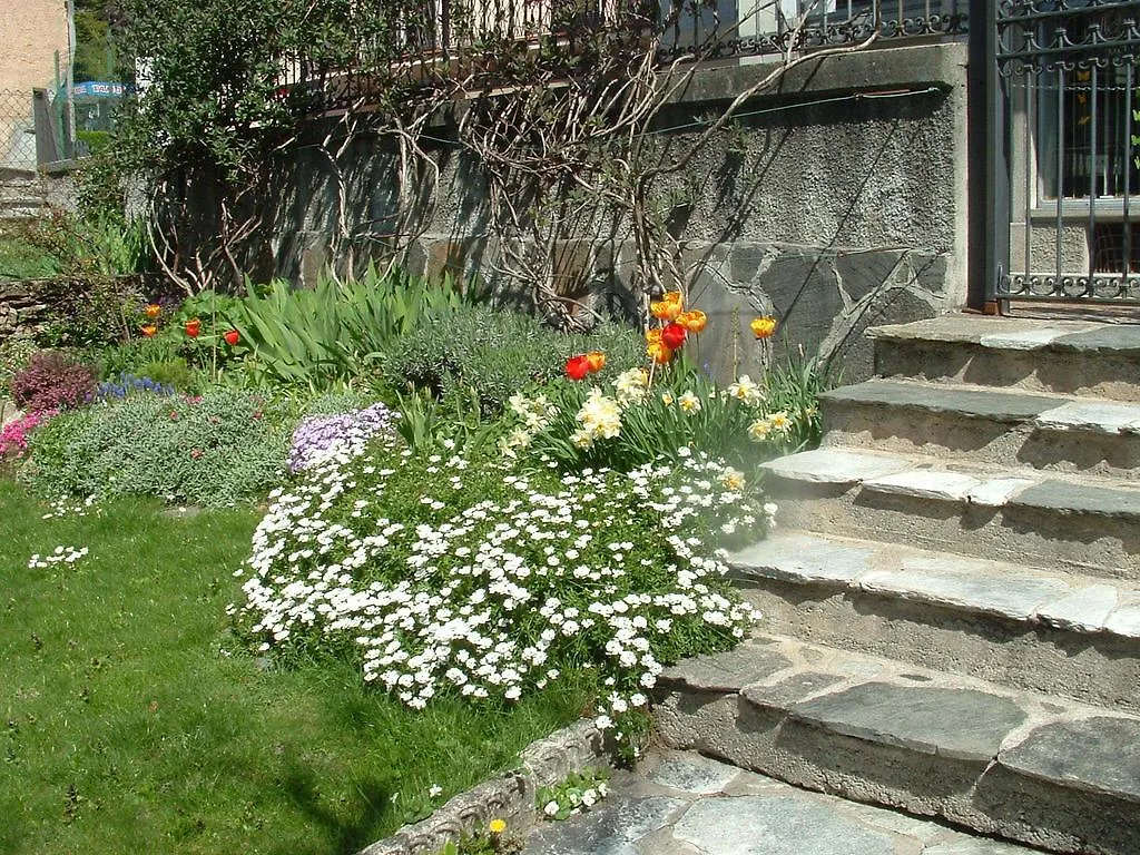 La Ca' Di Sala Bed & Breakfast Casargo 0*, Margno
